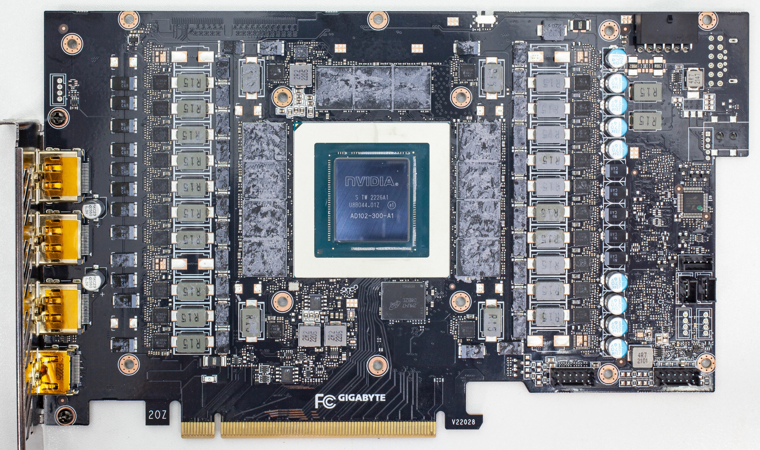 GIGABYTE GeForce RTX 4090 Gaming OC 24G — Front PCB Design scaled