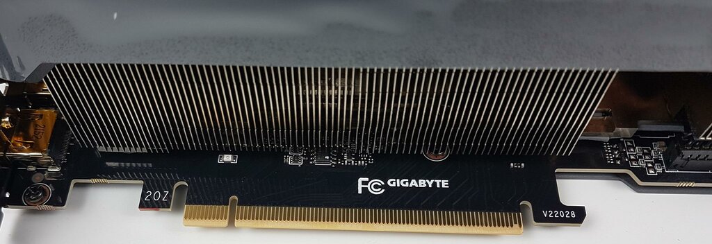 GIGABYTE GeForce RTX 4090 Gaming OC 24G - PCIe Connector (Image by Tech4Gamers)