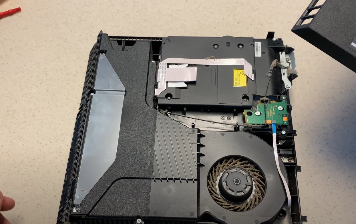 Removing the back case of PS4