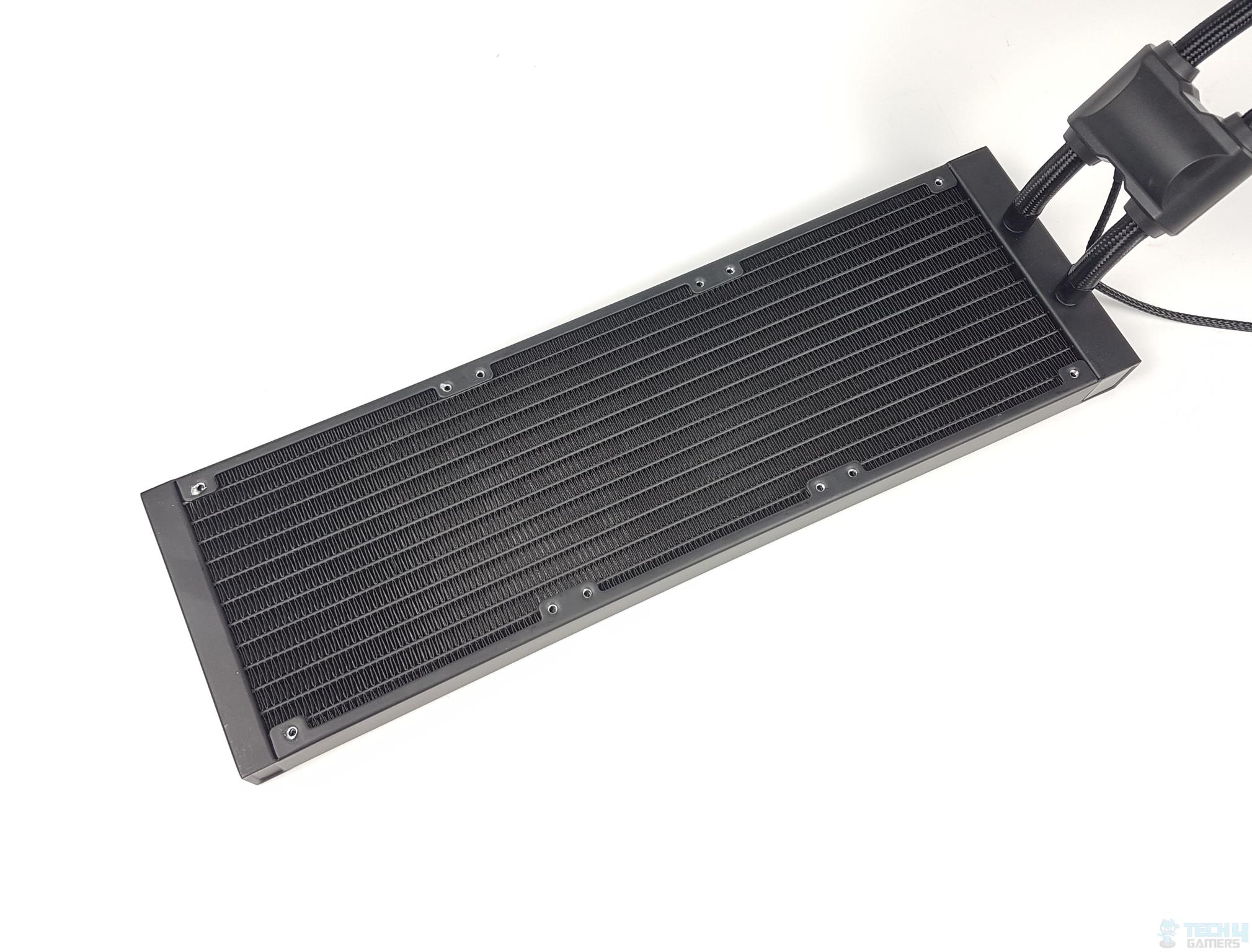 AIGO AT360 CPU Cooler — Radiator 1