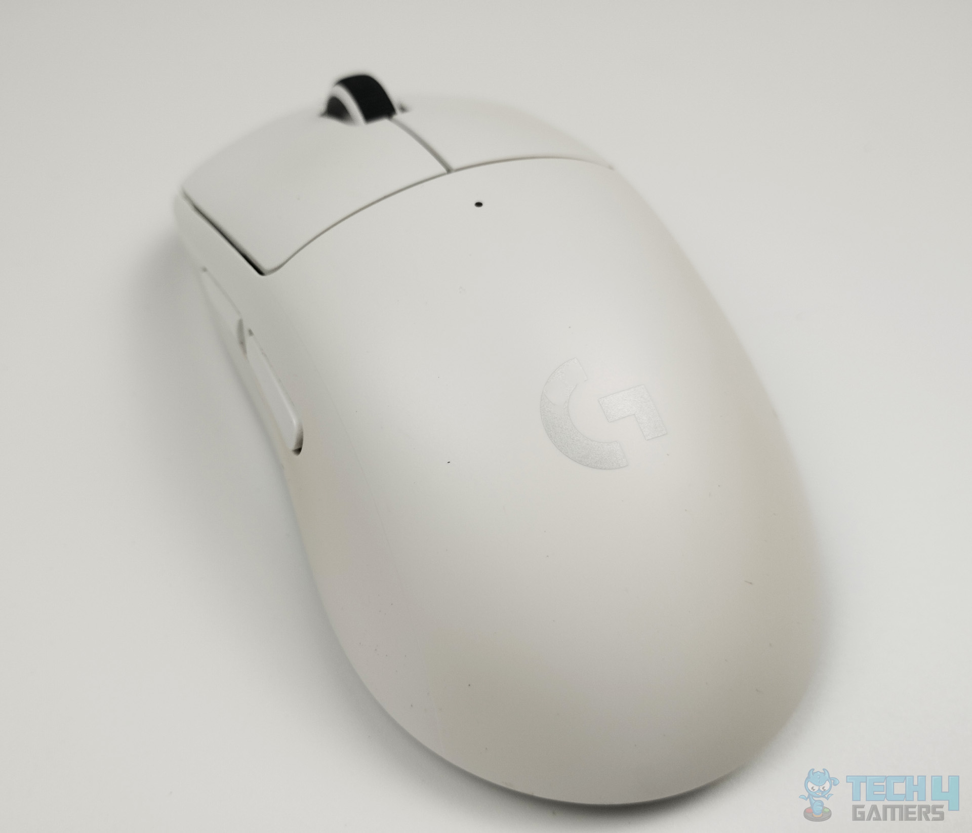 Logitech G Pro X Superlight - Chasis (Image By Tech4Gamers)