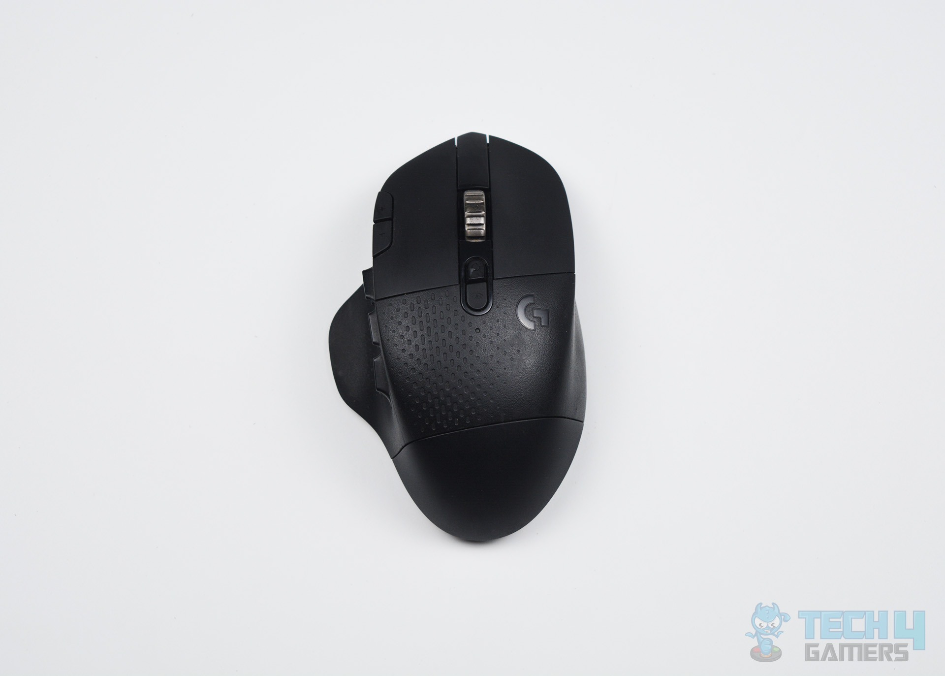 Logitech G604 Lightspeed - First Impressions (Image By Tech4Gamers)