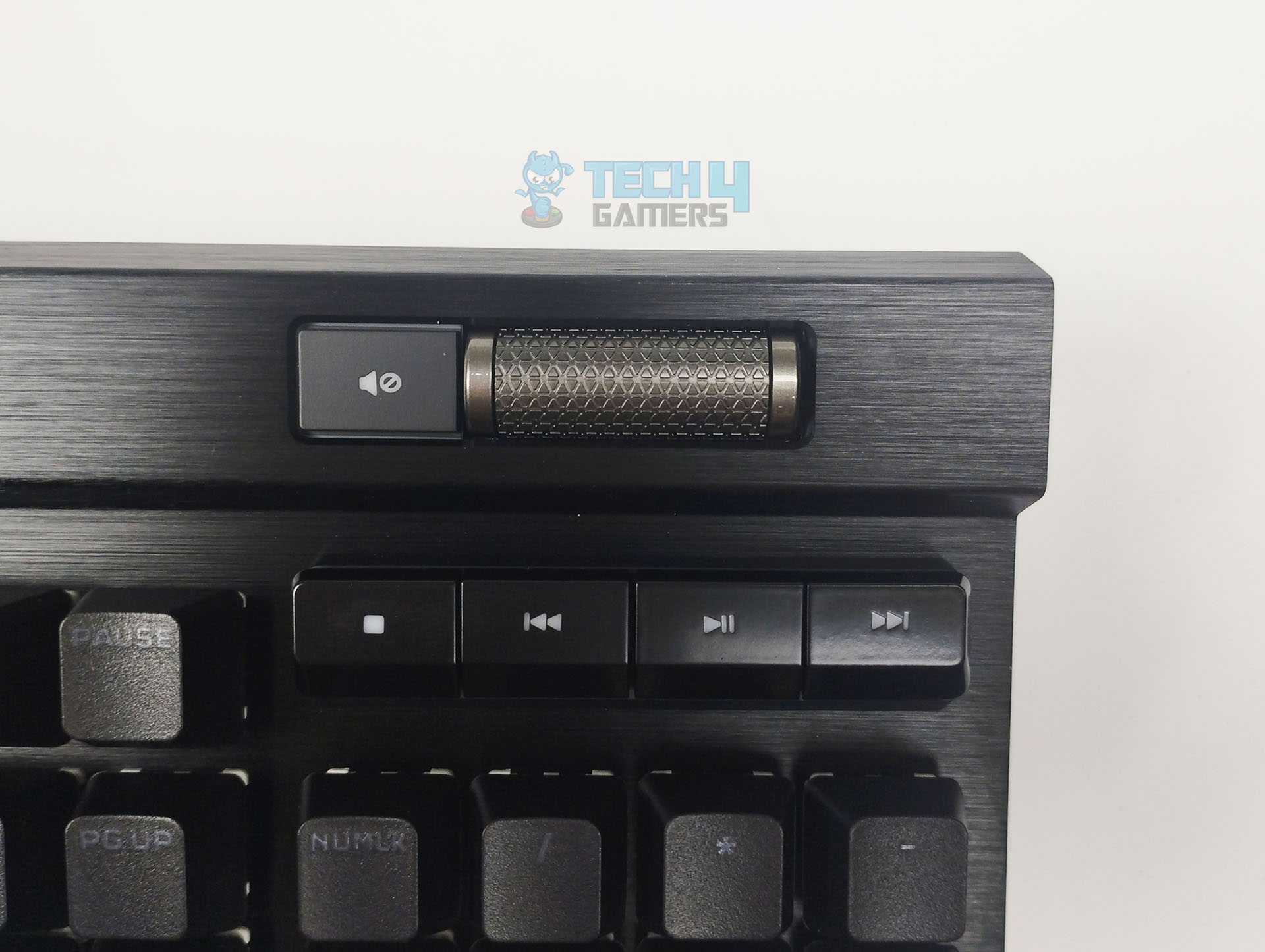 Corsair K100 RGB - Media Control Keys