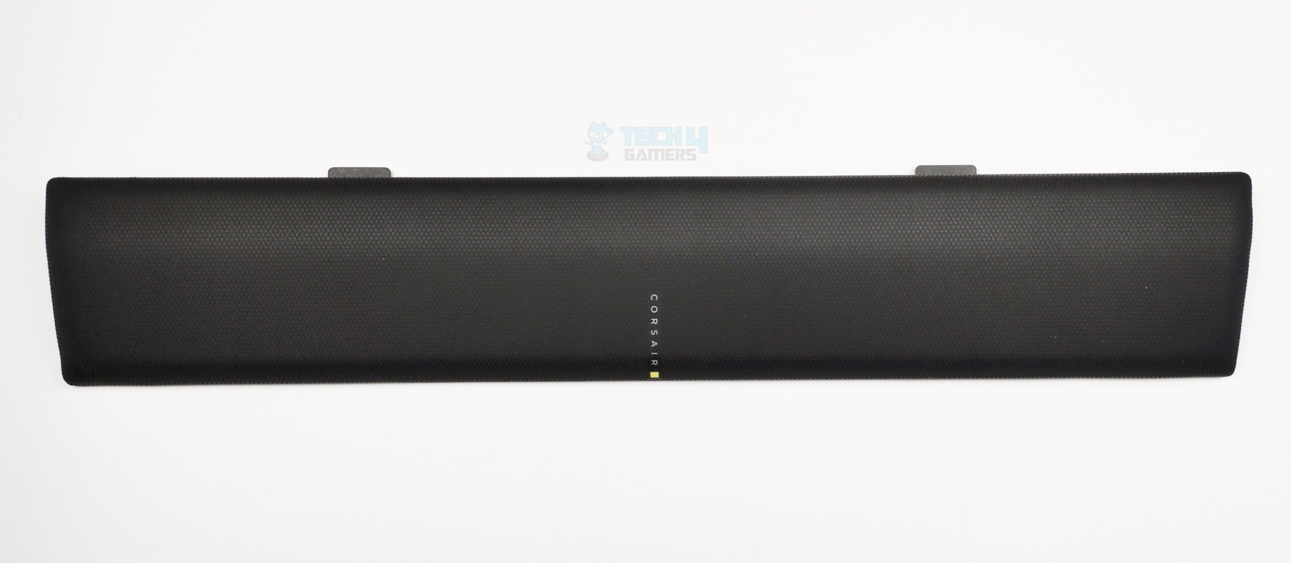 Corsair K100 RGB - Textured Synthetic Fabric Wrist Rest