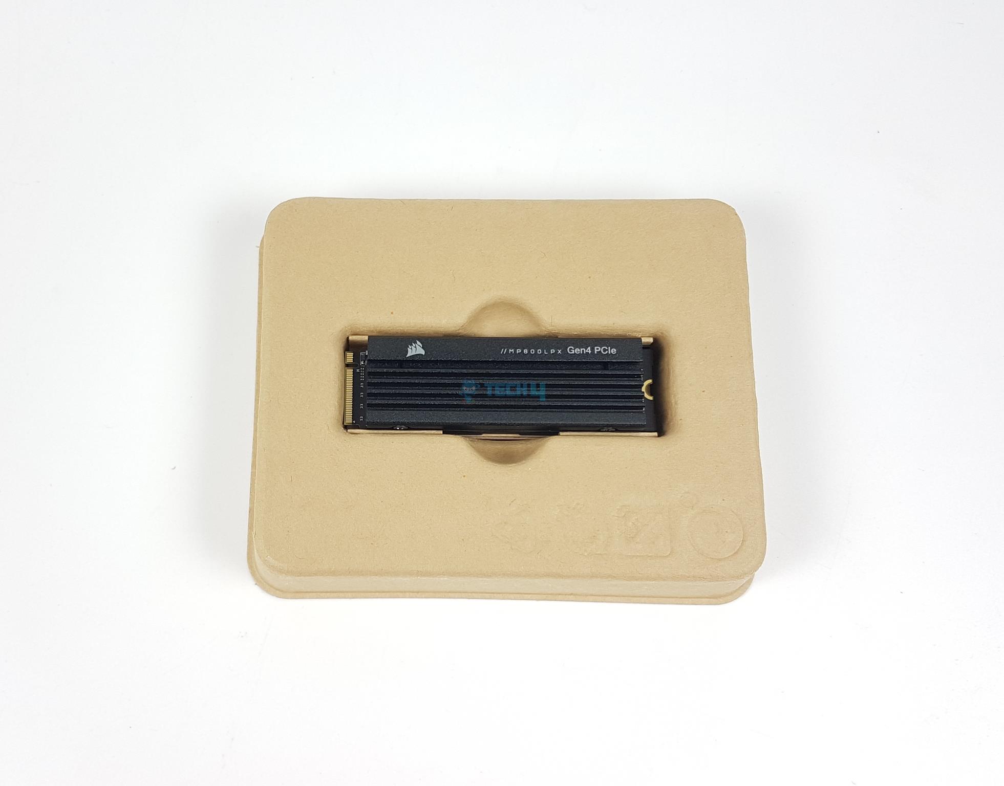 CORSAIR MP600 PRO LPX 2TB NVMe SSD — Packing Box 3