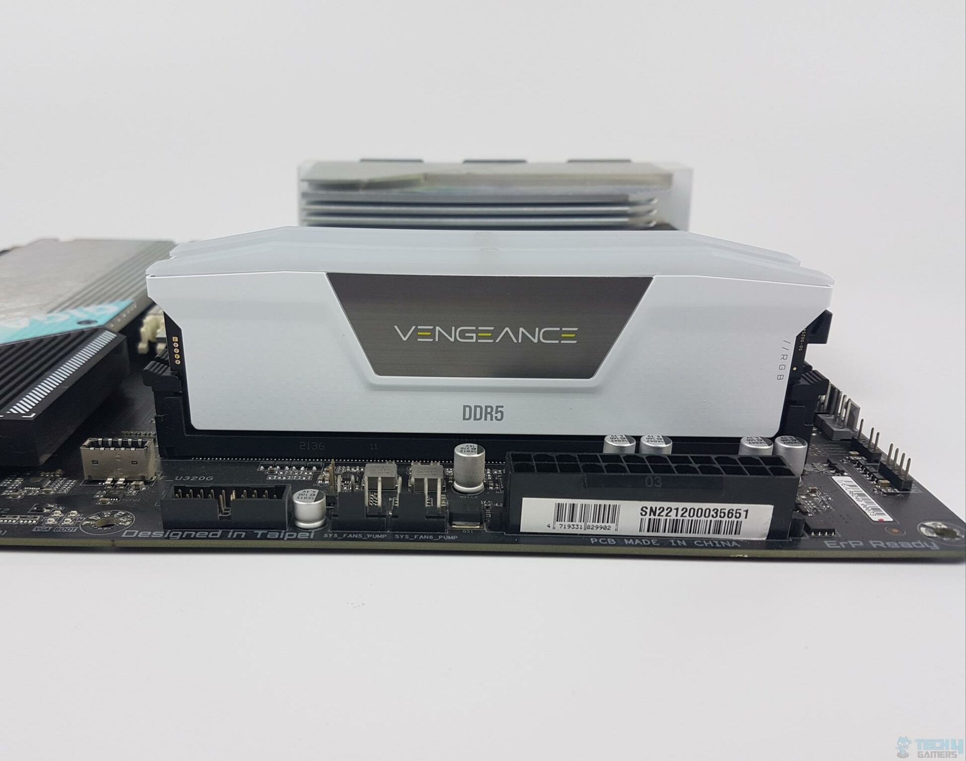 Kingston FURY™ Beast DDR5 RGB Memory – Utopia Computers