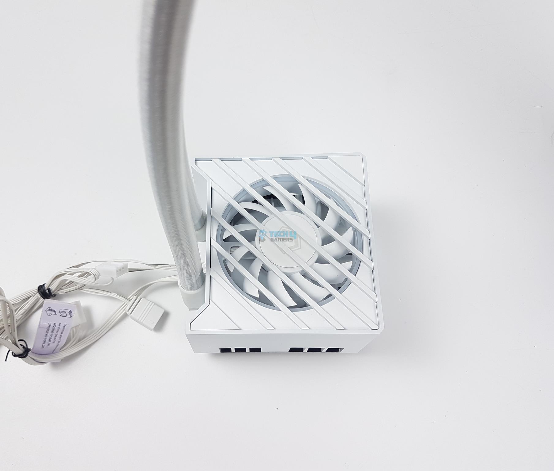 ID-COOLING DASHFLOW 360 XT LITE White Cooler — Block 1