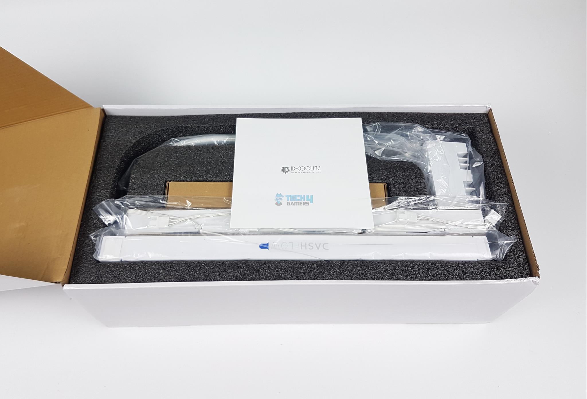 ID-COOLING DASHFLOW 360 XT LITE White Cooler — Packing Box 4