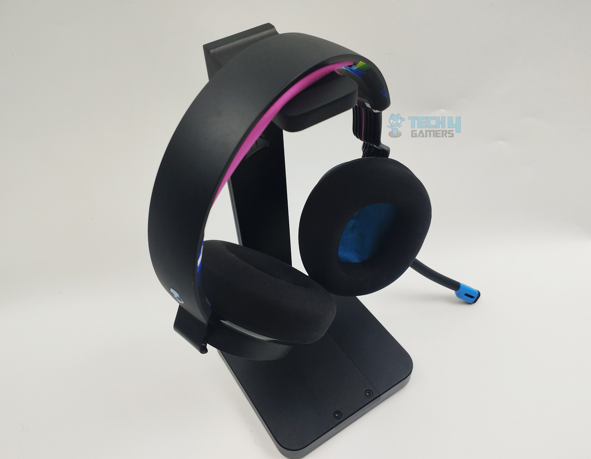 SOAR NFL LED Gaming Headset and Stand