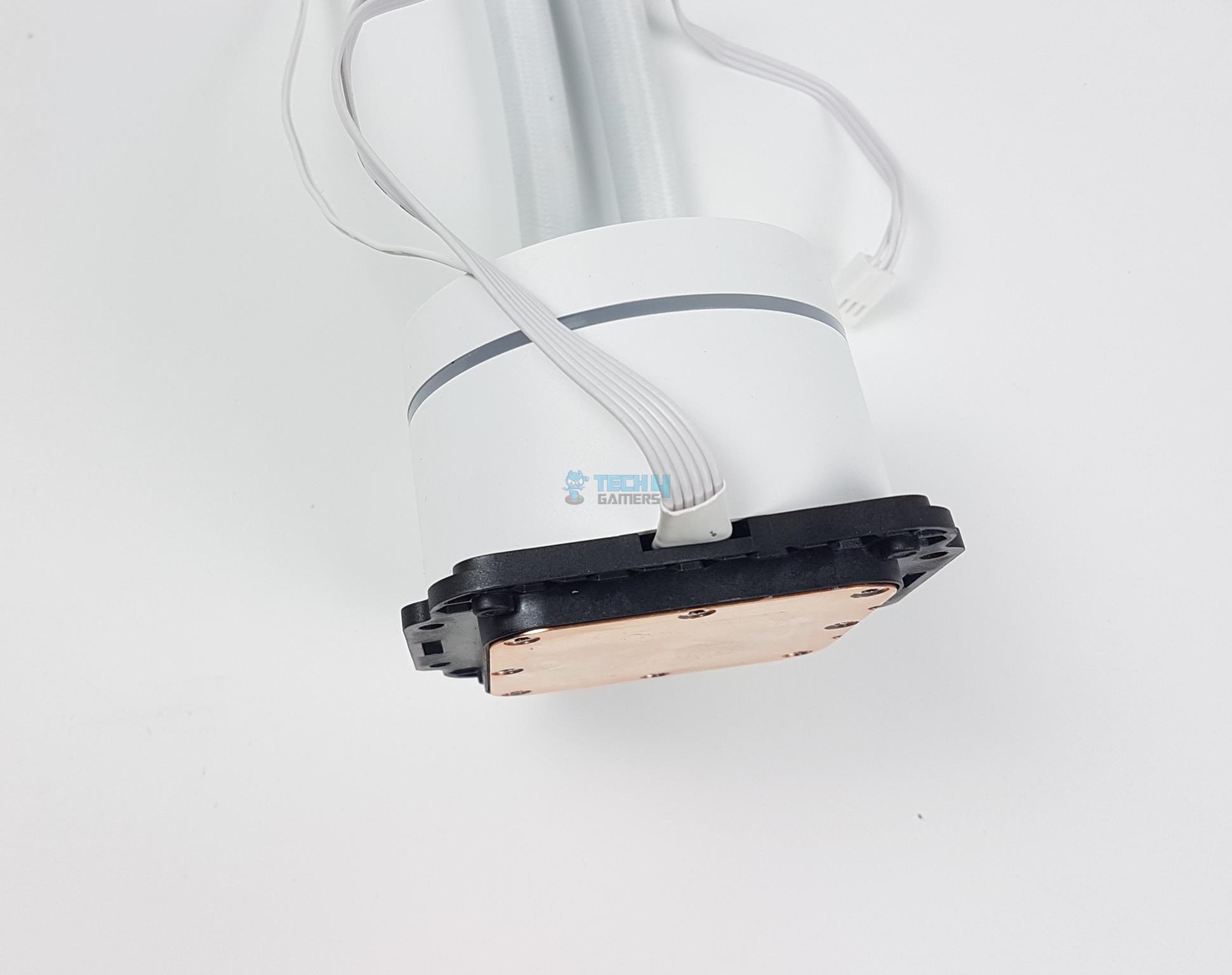 darkFlash Twister DX360 White Liquid Cooler — Block 3