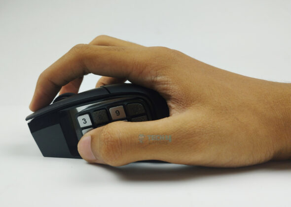 Claw Grip (Image By Tech4Gamers)