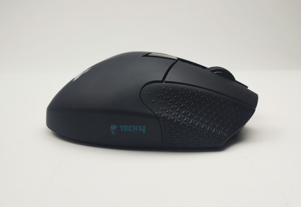 Best Gaming Mouse For Big Hands [Budget, Wired & Wireless]