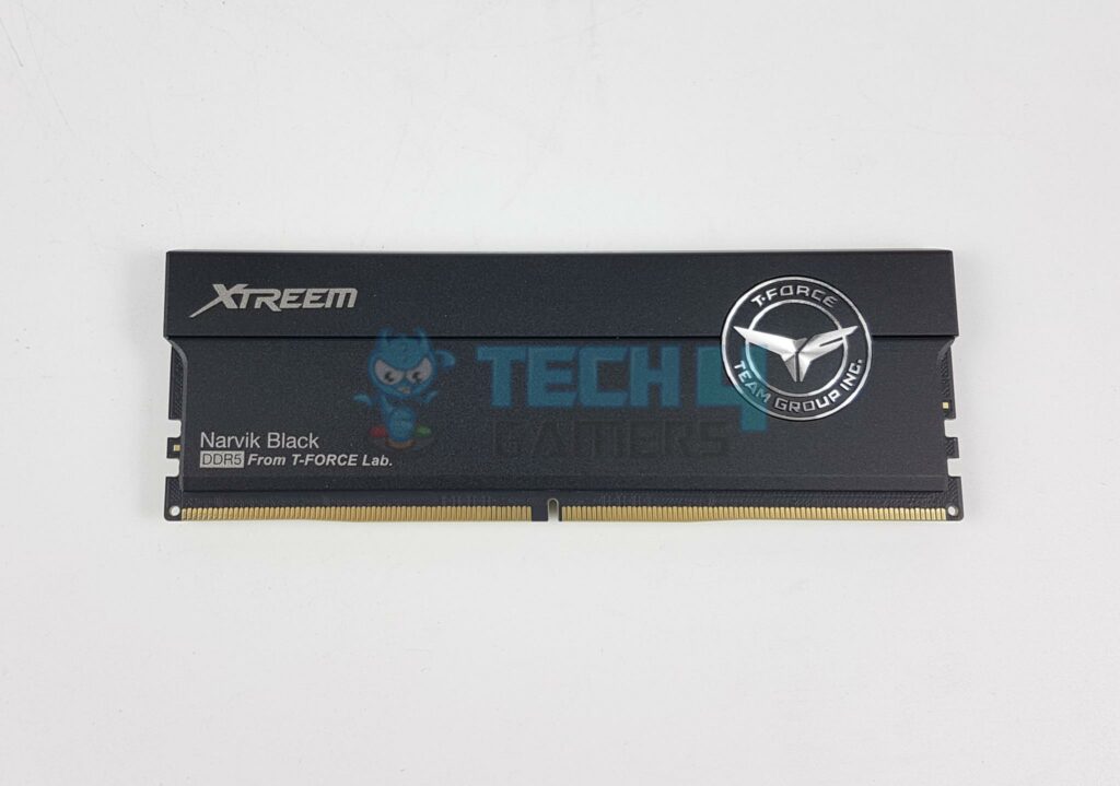 Teamgroup T-Force Xtreem 8200MHz CL38 48GB DDR5 kit - Front View