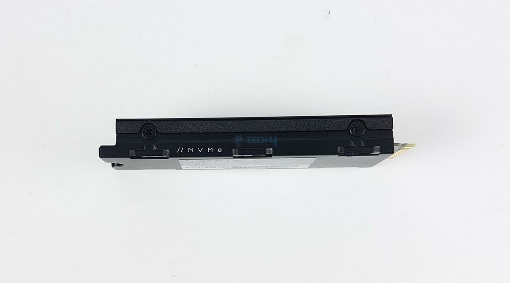 CORSAIR MP600 Elite 2TB NVMe SSD — Side View 1024x56