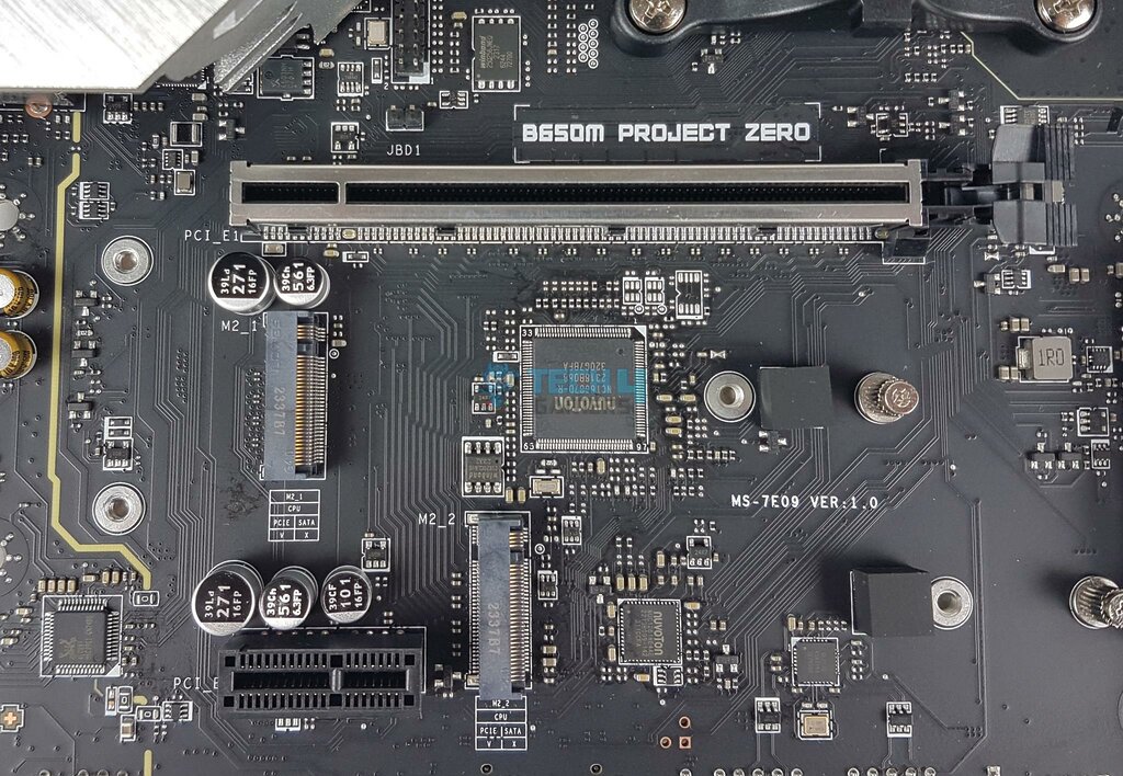 MSI B650M Project Zero — PCIe Slots 1024x70