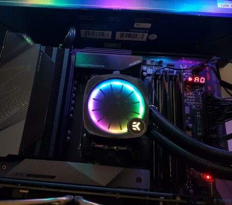 Testing The EK Nucleus AIO CR240 Lux D-RGB