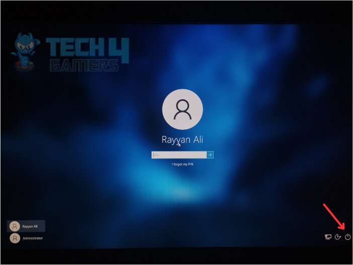 Login Screen showing Power button to restart the computer