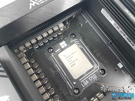 Intel Core i9-14900K Installed