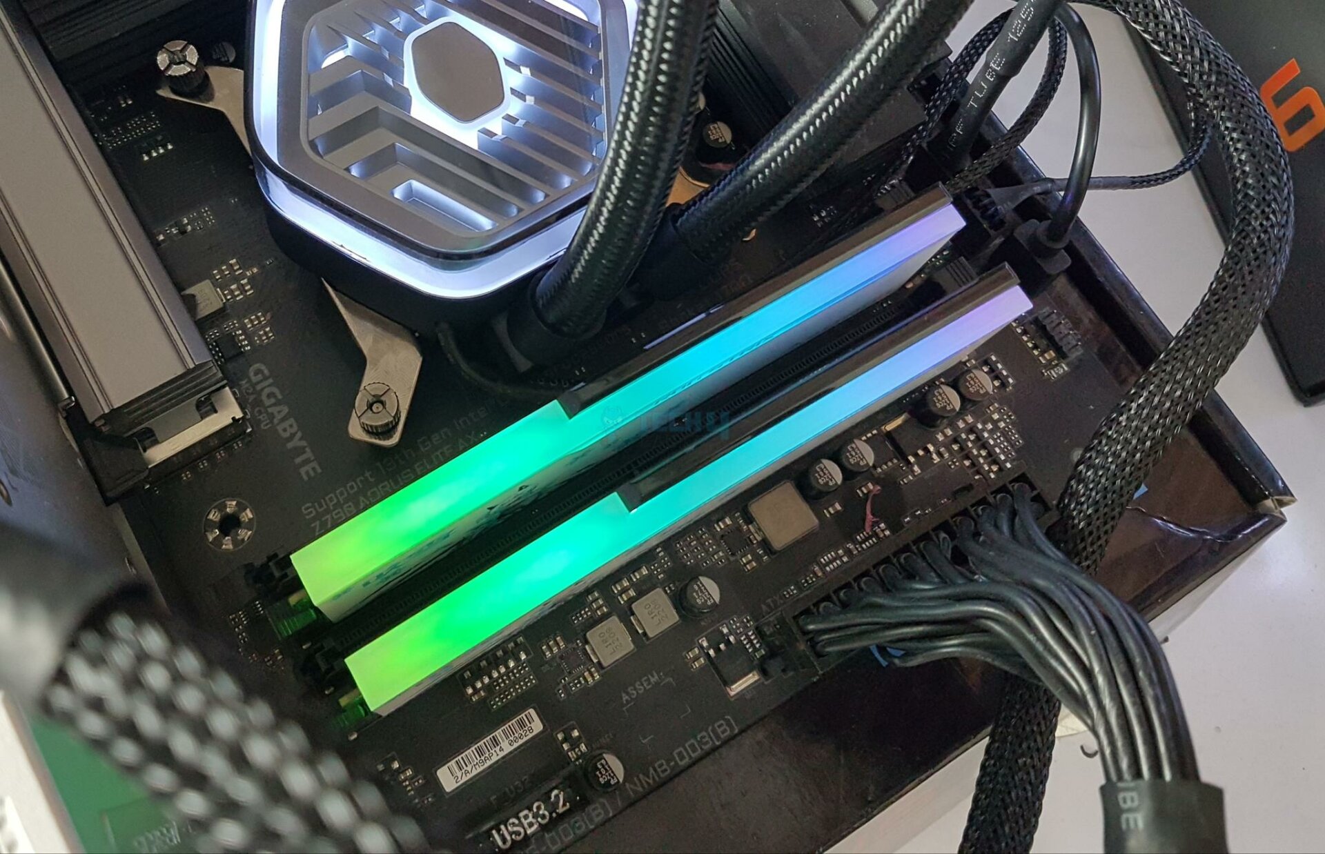 Asgard BRAGI ROG Strix RGB 32GB DDR5-7200 CL34 Kit Review - Tech4Gamers