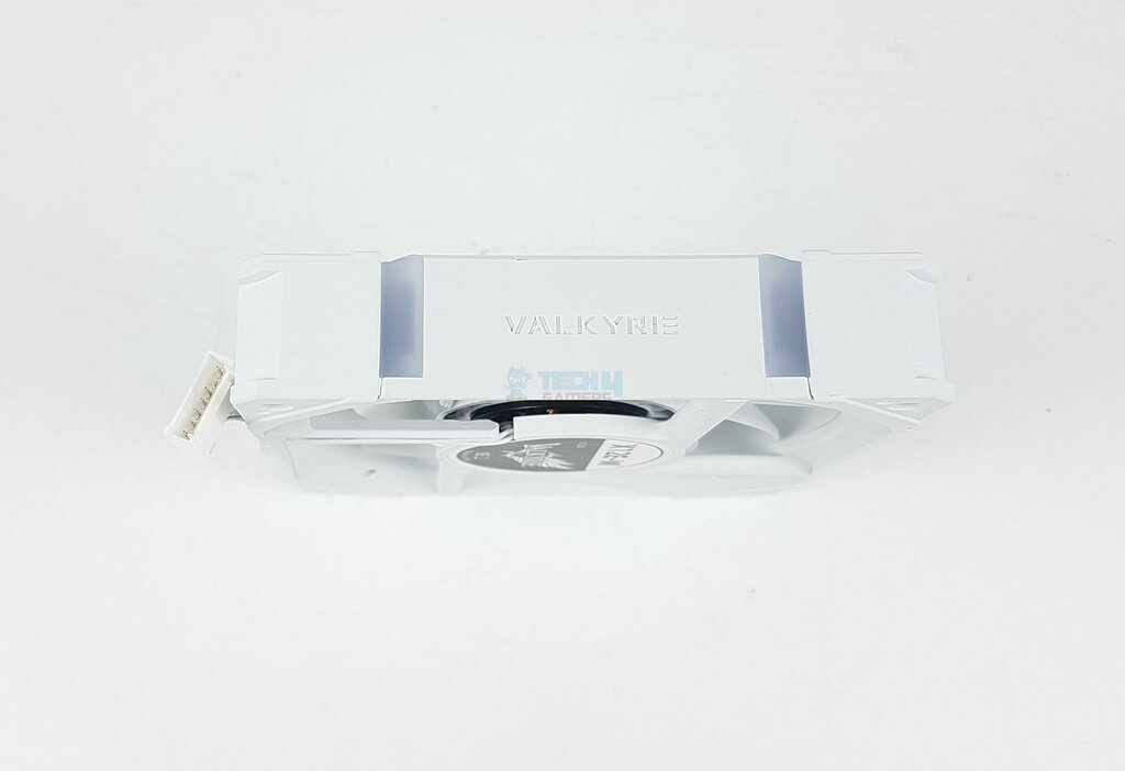Valkyrie - SYN360 White - Fan Side View