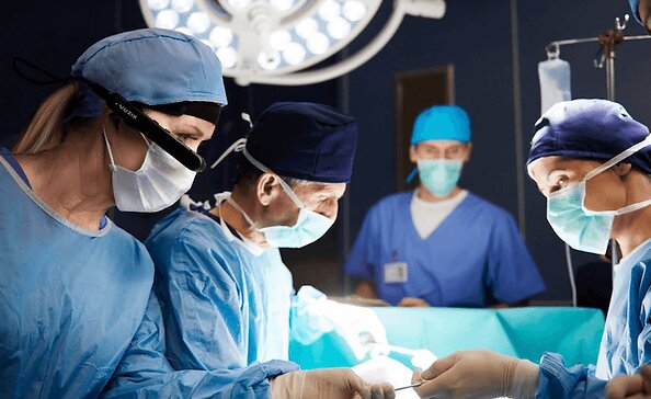 Smart Glasses In Healthcare Can Aid In Surgical Procedures