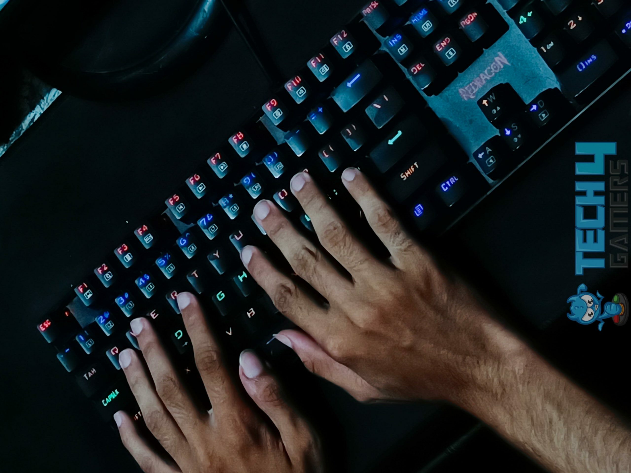 Placing Fingers On The Keyboard