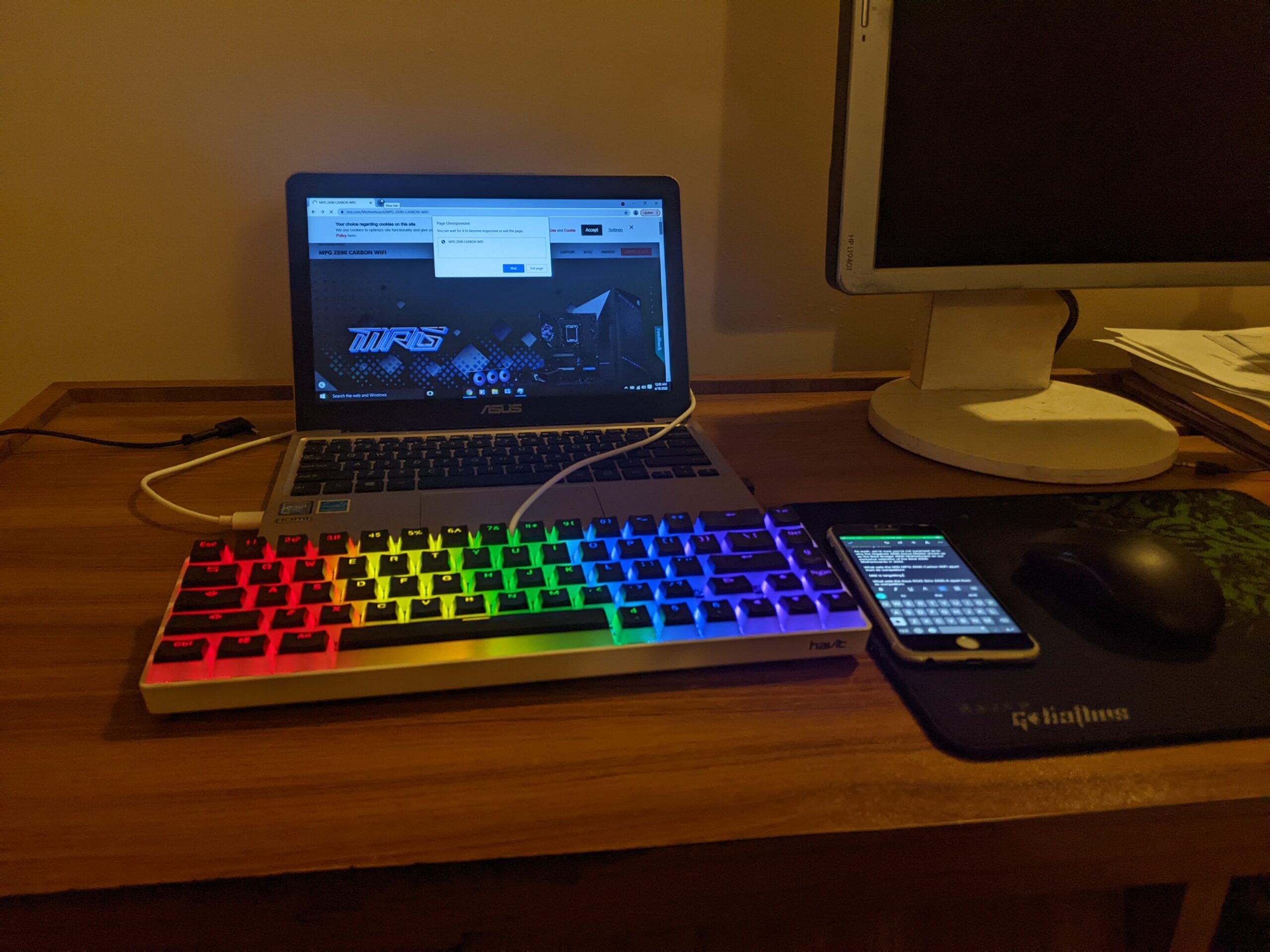 The Scarab A130 Pudding Keycaps do a great job at efficiently diffusing the keyboard's RGB lighting through their translucent design.