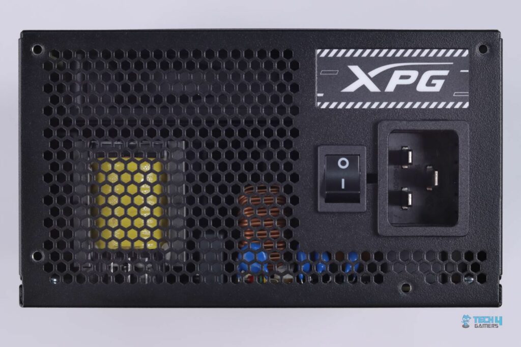 XPG Fusion 1600W Titanium Power Outlet