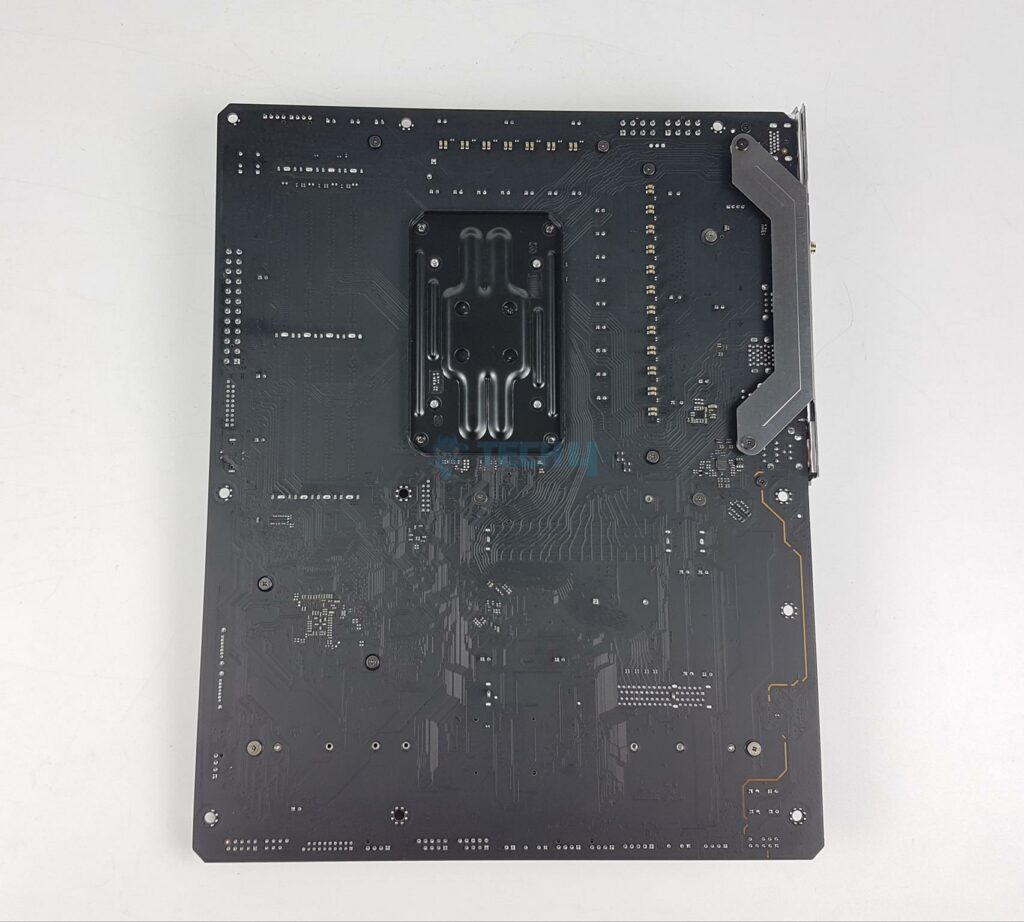 ASRock B650E Steel Legend WiFi - Motherboard - Backside View