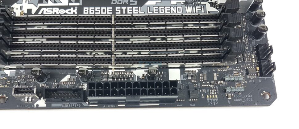 ASRock B650E Steel Legend WiFi - Motherboard - Connectors Top Side