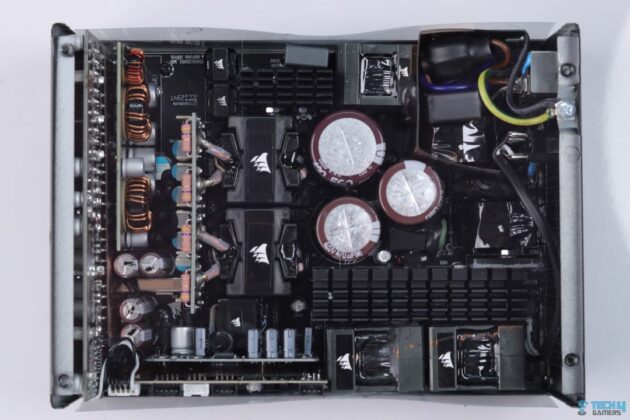 Corsair HX1200i Internal Layout