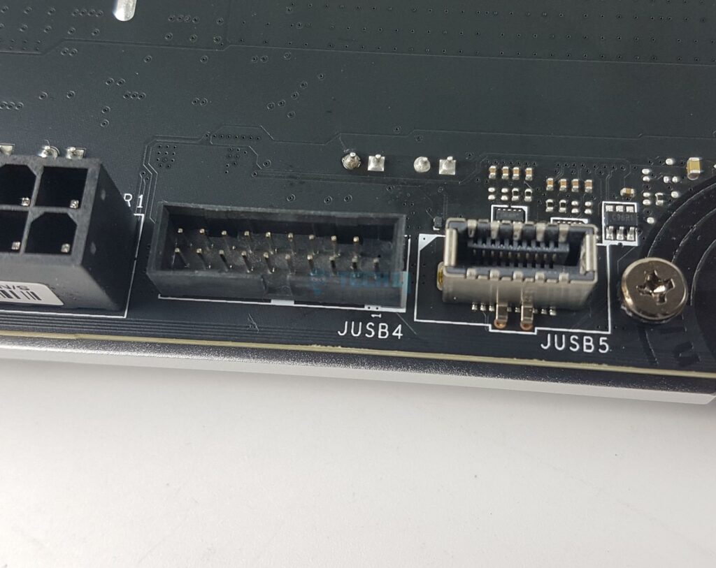 MSI Z790 PZ — USB 1024x81