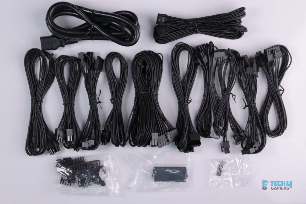 Enermax PlatiGemini 1200W Platinum - Premium Mesh-Sleeved Cables & Accessories