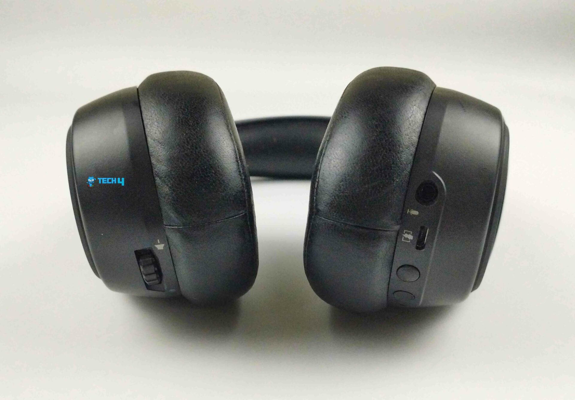 HyperX Cloud Flight S Headset Review: Long Lasting Battery Life ...