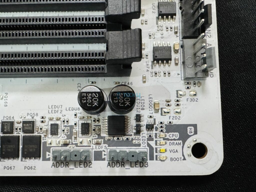 ASRock X870 Steel Legend WiFi Debug LED