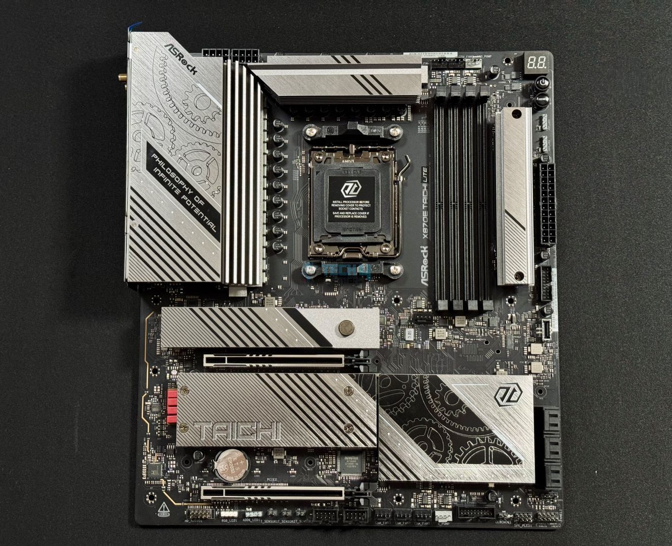 ASRock X870E Taichi design