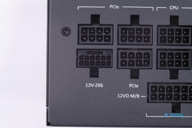 ENERMAX PlatiGemini 1200W GPU connector