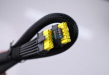 MSI MAG A1000GL PCIE5 - 11 - Dual Color 12VHPWR Connector Cable