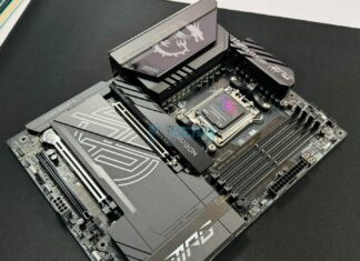 MSI MAG X870E Carbon WiFi - Motherboard Design