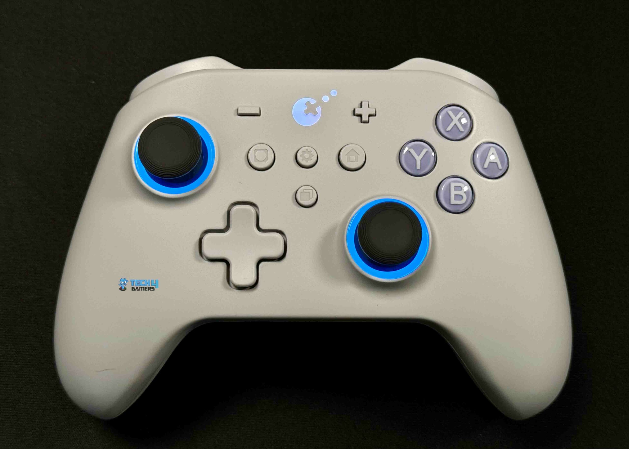 GuliKit KK3 MAX コントローラー ホワイト Amazon.com: GuliKit KK3 MAX Controller (No Drift) for Switch