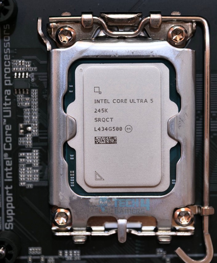 Intel-Core-Ultra-5-245K-Processor-Installed