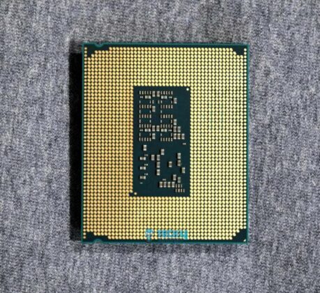 Intel-Core-Ultra-9-285K-Processor-Back