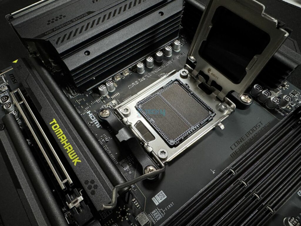 MSI MAG X870 Tomahawk CPU socket