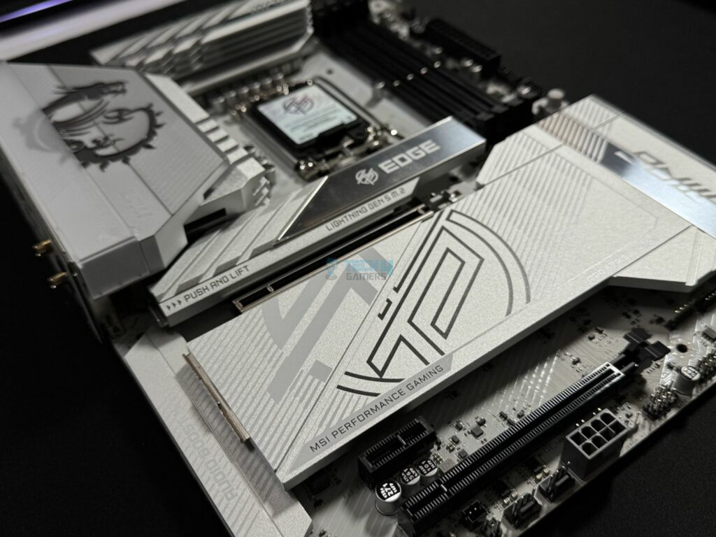 MSI MPG Z890 Edge Ti WiFi M.2 heatsinks