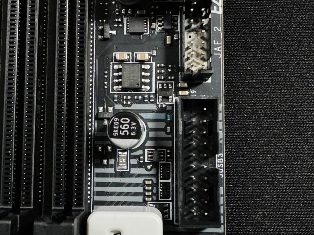 MSI Pro Z890-A WiFi internal connectors 4