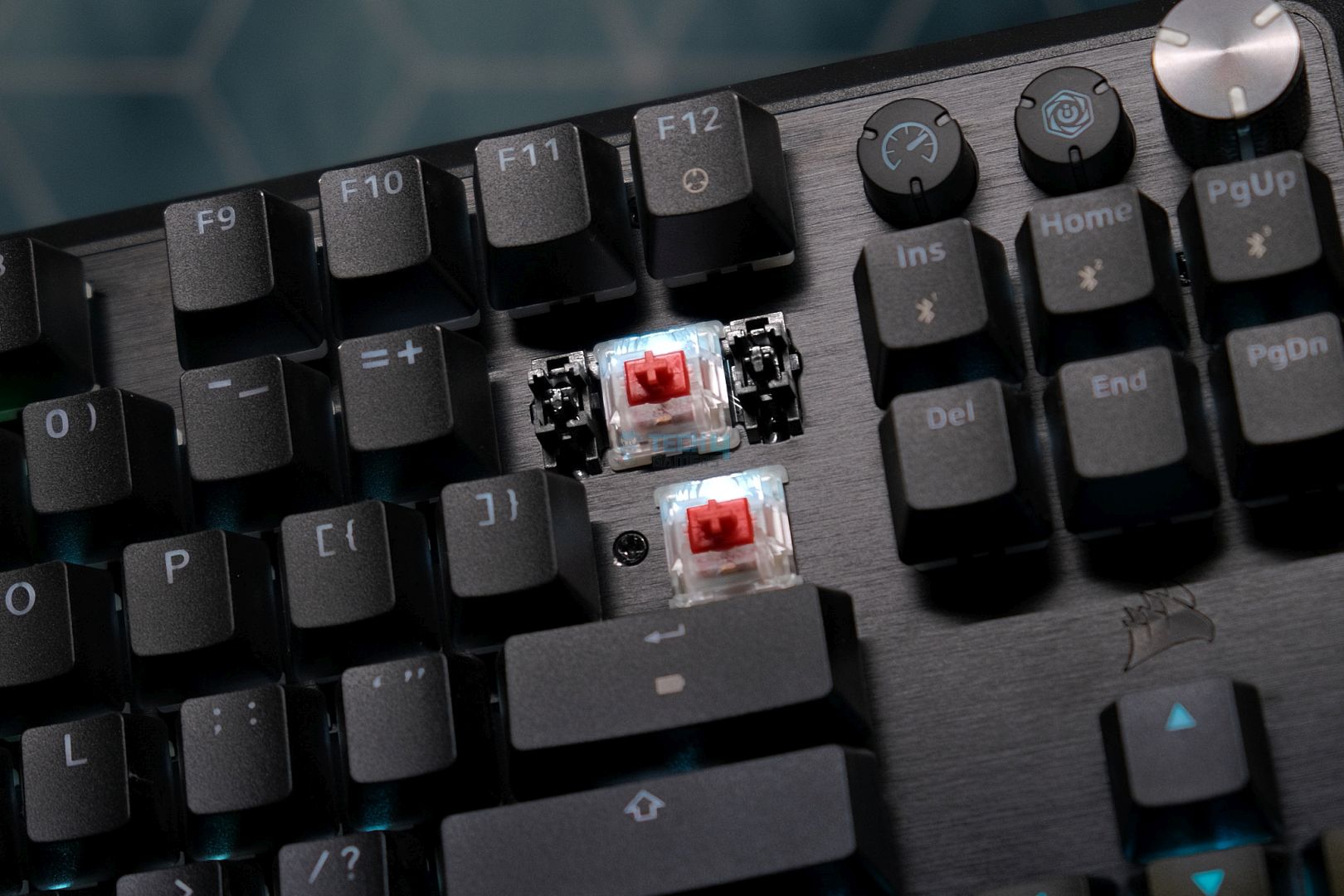 Corsair K70 Core TKL Wireless stabilizers