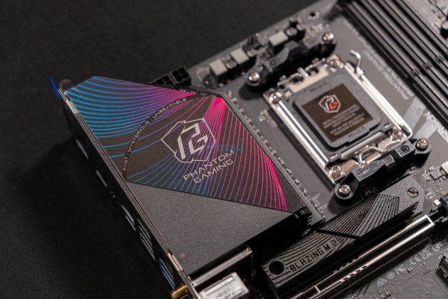 ASRock Phantom Gaming B850M Riptide WiFi- Rear IO Design