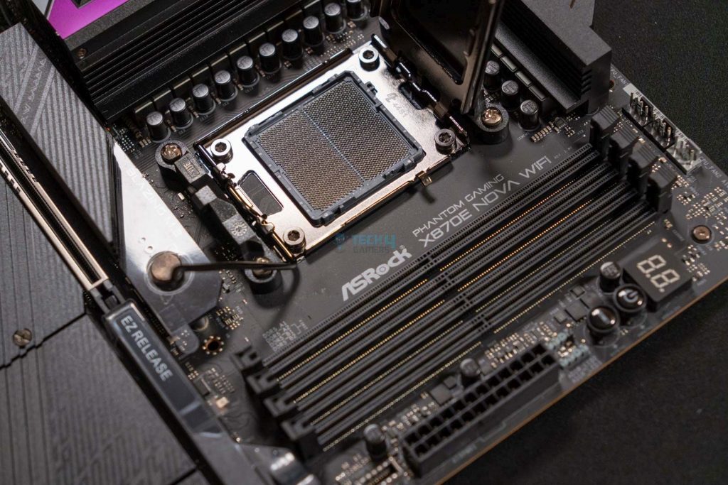 ASRock Phantom Gaming X870E Nova - CPU Socket