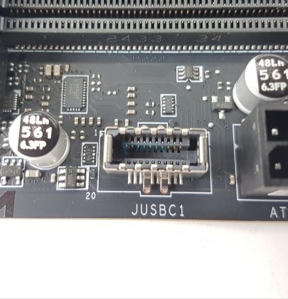 Motherboard USB Header