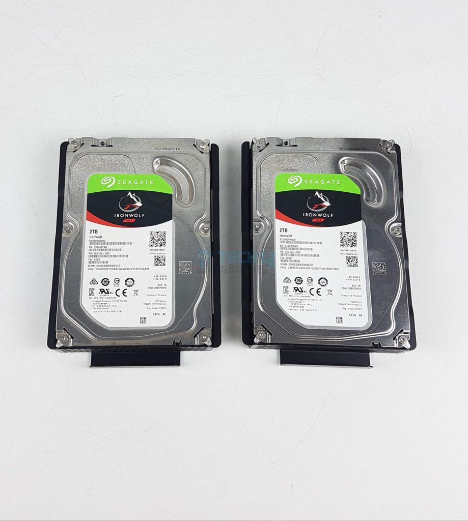 2x 3.5” Seagate Ironwolf 2TB drives